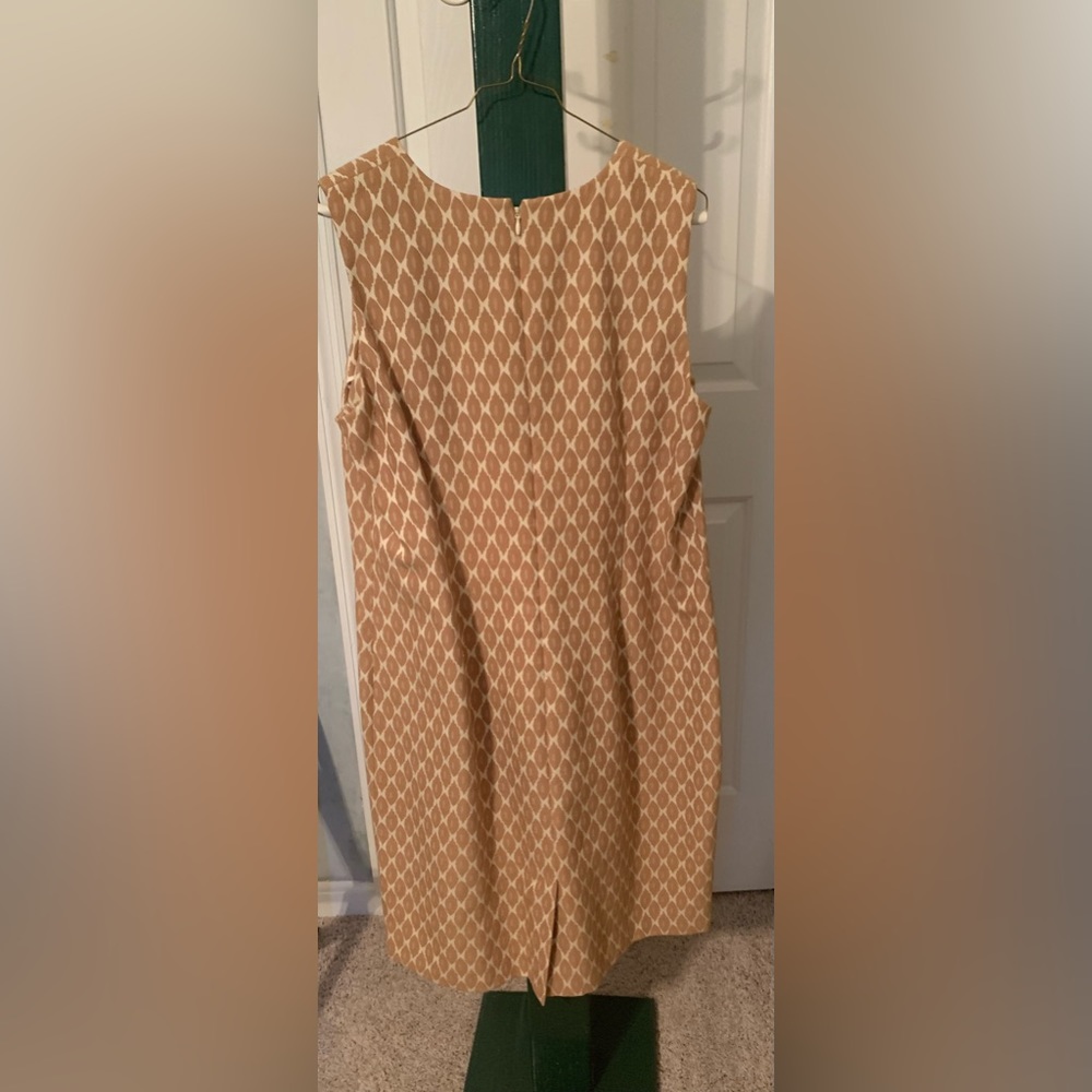 Liz Claiborne tan and cream knee length dress size XL